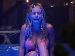 Sydney Sweeney Was “Grossed Out” Filming “Euphoria” Season 2 Hot Tub Scene  | Teen Vogue