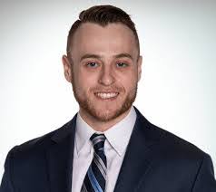 Casey Sutherland's Instagram, Twitter & Facebook