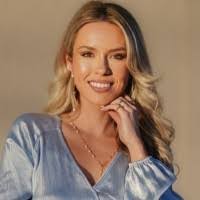 Lauren Laforce's Instagram, Twitter & Facebook