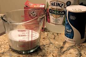 Diy Unclog A Shower Drain In Lala Land Cleaning Hacks Baking Soda Vinegar Shower Drain