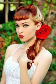 Coiffure Annees 50 10 Modeles De Coiffures Inspirees Des 50 S En 2020 Coiffure Annee 50 Coiffure Rockabilly Coiffures Vintage