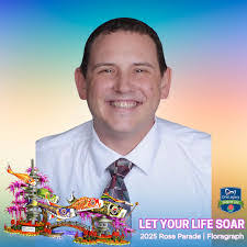 Joe Hecht's Instagram, Twitter & Facebook