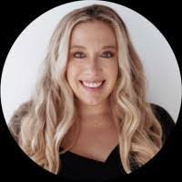 Ashlyn Sewell's Instagram, Twitter & Facebook