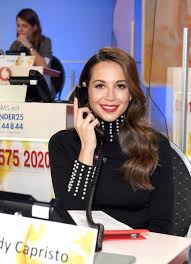 Damit ist sie zum ersten mal vor 20 jahren beim. Mandy Capristo Attends The 25th Rtl Spendenmarathon Hurth 11 19 2020 Celebsla Com