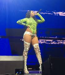Mzansi rap star nadia nakai thirst trapped fans on social media with pictures of her banging body, most especially with her b00ty directly facing the camera. Cassper Slams Troll Over Nadia Nakai S Nudity It S Her Body Fakaza News