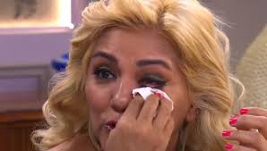 La cantante de música tropical hizo referencia a la polémica que inició en 2019 con la hija del conductor jorge. Herir Tanto A Un Ser Humano Gladys La Bomba Tucumana Hablo Del Dificil Momento Que Atraviesa Espectaculo El Intransigente