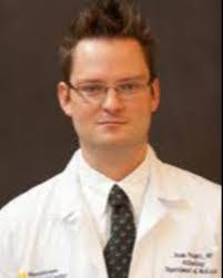 Jason Prager's Instagram, Twitter & Facebook