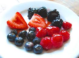 How To Glaze Berries Flourish King Arthur Flour Fruit Tart Glaze Fruit Topped Cake Fruit Tart