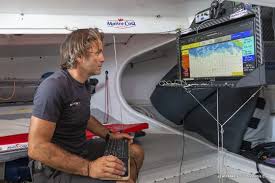 Herrmann, inzwischen 39, segelt, sagt er, sein halbes leben lang. Yannick Bestaven Es Ist Schon Ein Schones Ziel Den Vendee Globe Zu Beenden