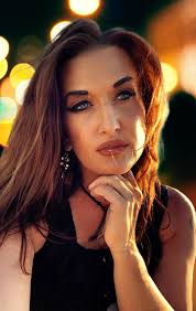 Strange beginning to the new year. But, I believe some God things are  happening. God is definitely weeding the garden of who needs to be in my  life and not. And I