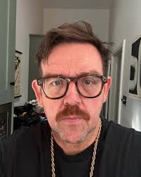 Found these in a cupboard. Thoughts?? (I kinda ❤️ them!)