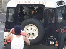 Carlo giuliani aveva ventitré anni quando è morto, il 20 luglio del 2001. G8 Genova Fsp Polizia Basta Osannare Giuliani Via Il Cippo Ilgiornale It