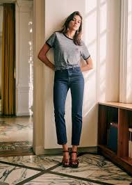 Check spelling or type a new query. Le Slim 7 8eme Noir Coton Biologique Sezane