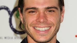 Matthew Lawrence reveals he was propositioned by an A-list director