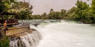 Кроме отдыха манавгат привлекает своими достопримечательностями. Chto Posmotret V Okrestnostyah Side Vodopad Manavgat