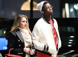 Lieke martens starring in the new lay's x ucl commercial (with special guest stars paul pogba & lionel messi). Football Paul Pogba Est Papa Pour La Premiere Fois Photo