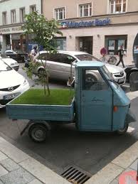 Pin By Patricia Moreno On Old Stuff New Planter Piaggio Ape Piaggio Apes