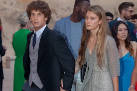 Todos juntos aprovecharon al máximo esta jornada marítima en aguas ibicencas. La Boda Mas Glamurosa Del Verano En Altafulla Todos Los Vips Todas Las Fotos