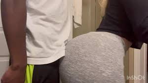 Bootybyshel Teasing BBC - ThisVid.com