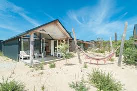 Ferienhaus In Bloemendaal Aan Zee Buchen Sie Online Bei Belvilla Wahlen Sie Ihr Ideales Ferienhaus Aus Dem Strandhauser Ferienhaus Holland Strandhaus Holland