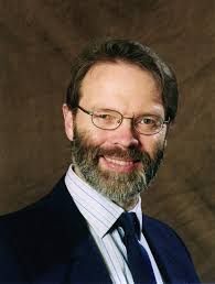 WWF-UK BOARD OF TRUSTEES Biographical Details: October 2009