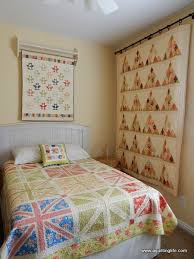 Decorating With Quilts A Quilting Life Quilts Decor Decor Guest Room Decor