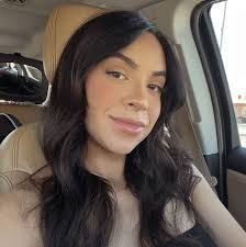 Amanda Folkerts's Instagram, Twitter & Facebook