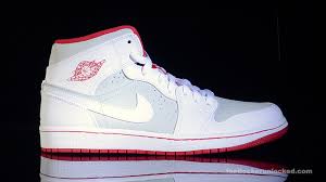Prices subject to change without notice. Foot Locker Unlocked
