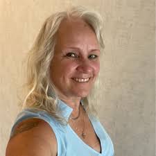 We would like to celebrate and congratulate Mike Matt, branch manager of  our Jennings, LA location for reaching a milestone 40 year anniversary of  service with Airgas.