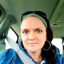 Dianna Egan's Instagram, Twitter & Facebook