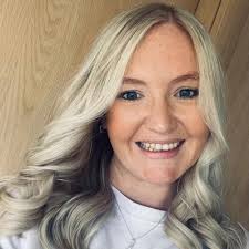 Hannah Dowling (@HannahDowling88)