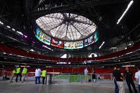 Now Finished Mercedes Benz Stadium Home Of Falcons And United In 27 Photos Atlanta Falcons Atlanta Falcons Pictures Nfl Stadiums
