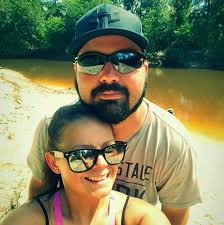 Will this excavator have enough power to go through heavy wet lands and wet  mud?