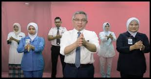 Working at three levels in the organization (global, regional and country), more than 7000 who staff worldwide collaborate. Who Welcomes Health Minister Adham Joining Safehands Challenge Codeblue