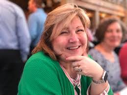 Beth Labarbera's Instagram, Twitter & Facebook