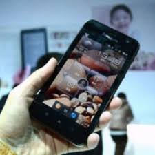 Lenovo LePad S2005 : une mini-tablette ...