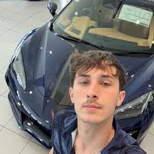 Gabe Lowe car shopping expert