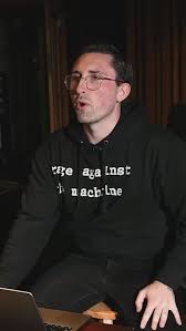 Stewart Copeland’s only advice for learning how to play “Message In A  Bottle” by The Police 🤣