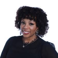 Lottie Holland's Instagram, Twitter & Facebook