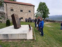 Knin vrpolje knin kroatien auf der karte und wo die 22 standorte in der nähe. Obiljezavanje 30 Obljetnice Napada Na Sela Potkonje I Vrpolje Kod Knina Feral News