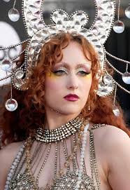 Doechii and Chappell Roan brought dramatic performances and heartfelt  speeches, new artists stole the spotlight and men took a back seat at the  2025 Grammys. Here are the show's highlights and lowlights