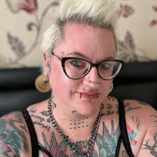 Hello everyone & happy new years! I got this piercing almost 2 months ago &  this is still happening. I keep thinking that it's tearing but I'm not  sure. I clean it