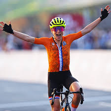 2 days ago · as an amateur rider, anna kiesenhofer 's olympics victory might have been a surprise, but she was not a rider to be underestimated. Lr Xqt3xodfzsm