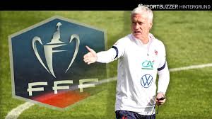 Creation de la coupe de france masculine à 7 et le mondial féminin à 7 en yougoslavie. Stratege Anfuhrer Low Jager So Tickt Frankreich Trainer Didier Deschamps Sportbuzzer De