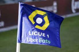 Date calendrier ligue 1 2022, gratuit à télécharger et à imprimer. La Calendrier De La Ligue 1 Uber Eats Pour La Saison 2021 2022 Revele Le Petit Lillois