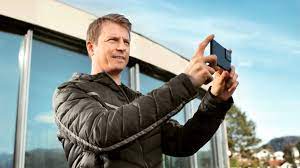 The collaborations are part of the nordic launch of samsung galaxy s21 and the 'go capture it!' campaign. Kimi Raikkonen Samsungin Brandilahettilaaksi Pohjoismaissa Mrktng