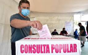 Se llevó a cabo una consulta popular sobre la posibilidad de votar a los 16 años. Hgx44gaunjx7rm