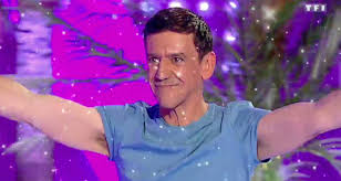 Les candidats vont devoir répondre à toutes sortes de questions aussi ludiques que culturelles pour tenter de gagner jusqu'à 20 000 euros et décrocher la mystérieuse étoile aux cadeaux… avant que ne retentissent les 12 coups de midi ! Christian Les 12 Coups De Midi Il Reste Beaucoup D Etapes Avant D Egaler Les Records D Alexandre Et Bruno Mais Pourquoi Pas Toutelatele