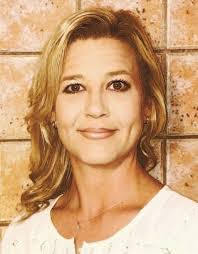 Holly Farrington's Instagram, Twitter & Facebook