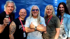 Singer Bernie Shaw Reveals His Favorite Uriah Heep Song (That He Didn't  Sing On) Ultimate Guitar